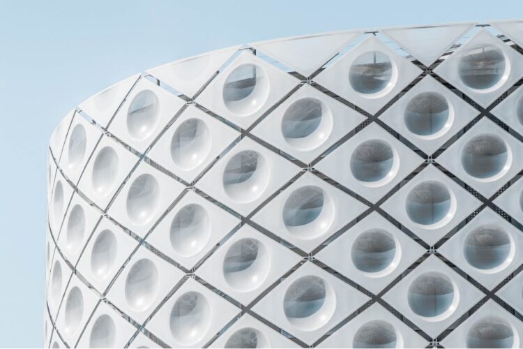 Small Space Living: Maximizing Every Inch with Smart Interior Design